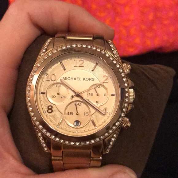 Michael Kors Rose Gold watch - Picture 6 of 6